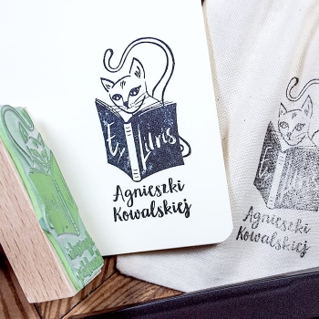 Ex Libris, kot czytający książkę - zestaw