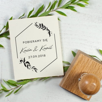 Drewniany stempel ślubny