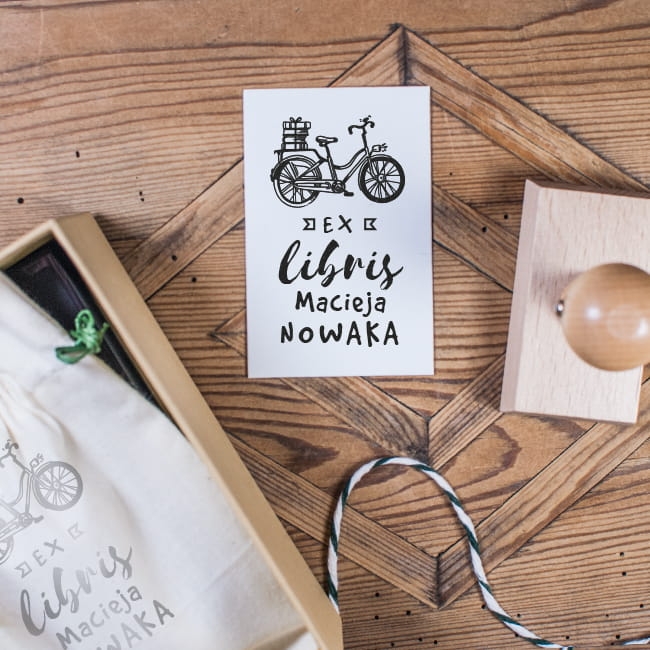 ex libris rower z książkami