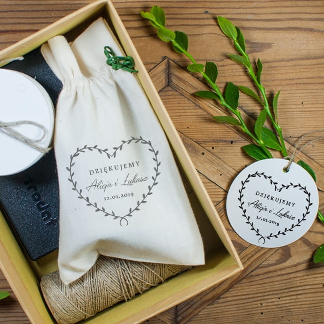 pieczątka z zawieszkami