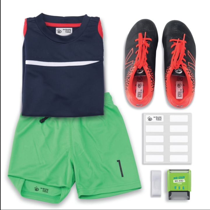 pieczątka imienna do szkoły