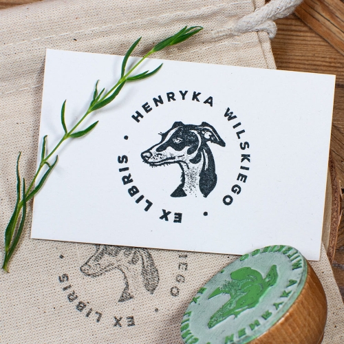 Stempel do książek z motywem czworonoga