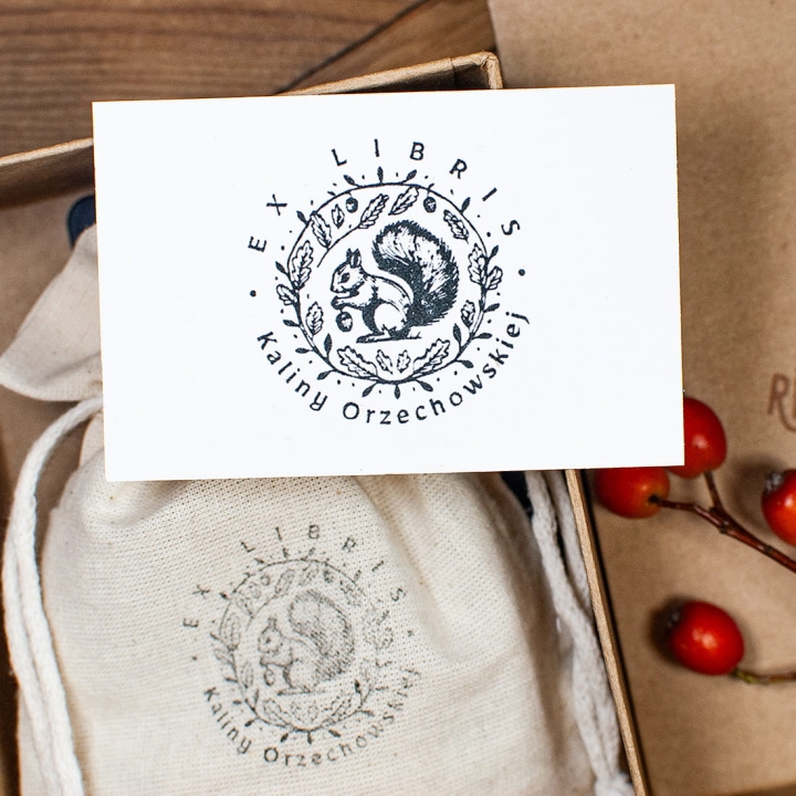 Personalizowany Ex Libris w Zestawie Upominkowym – Wzór Wiewiórka