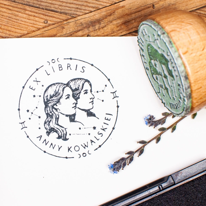 Pieczątka do książek z personalizacją - znak zodiaku Bliźnięta