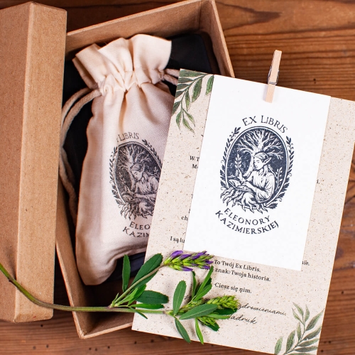 Zestaw Ex Libris z motywem elfa - pudełko, woreczek, tuszownica