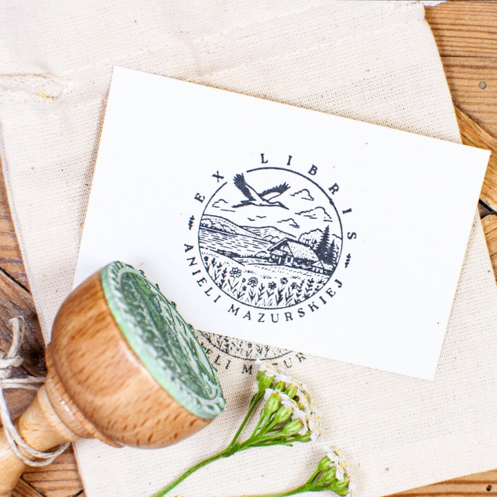 drewniana-pieczatka-exlibris-mazury.jpg