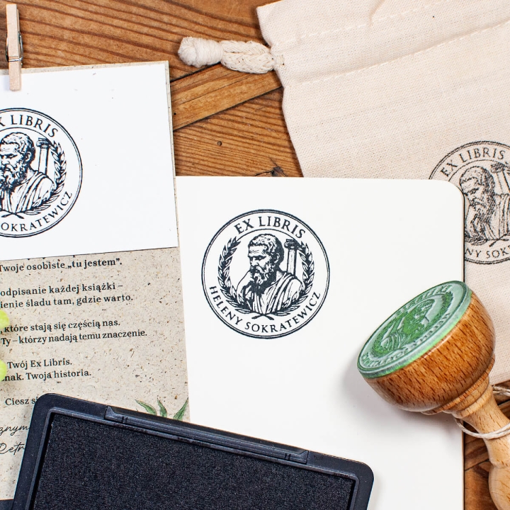 zestaw-prezentowy-exlibris-sokrates.jpg