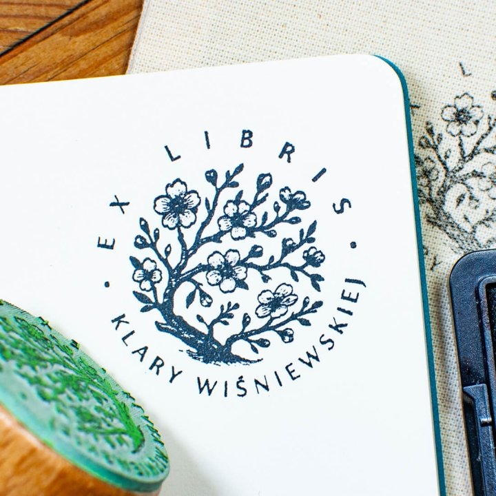 pieczątka ex libris kwitnąca wiśnia