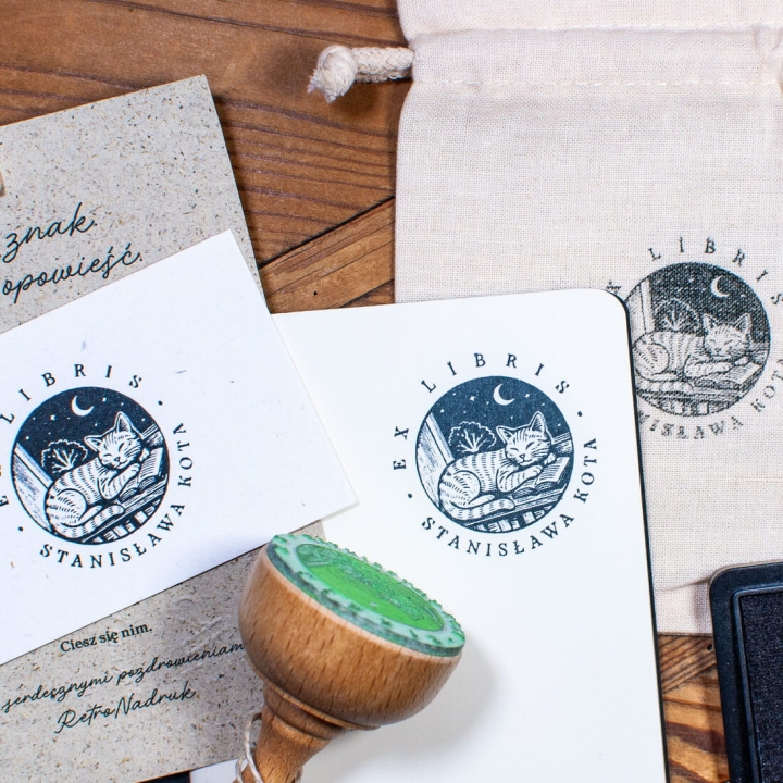 ex libris kot nocą – personalizowany zestaw prezentowy