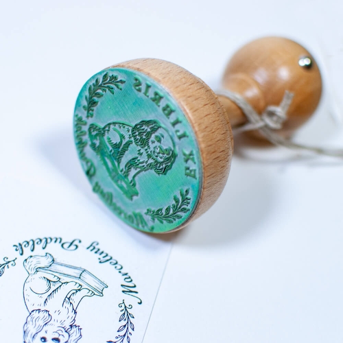Personalizowany stempel Ex Libris z pudelkiem