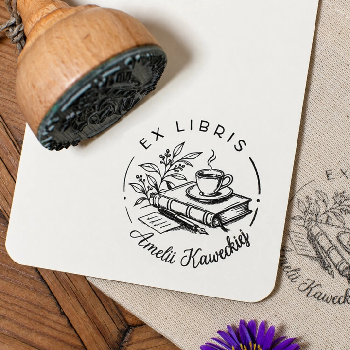 Exlibris z kawą – prezent dla miłośnika książek