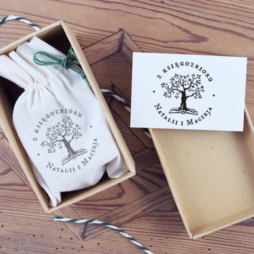 zestaw exlibris drzewo z książką